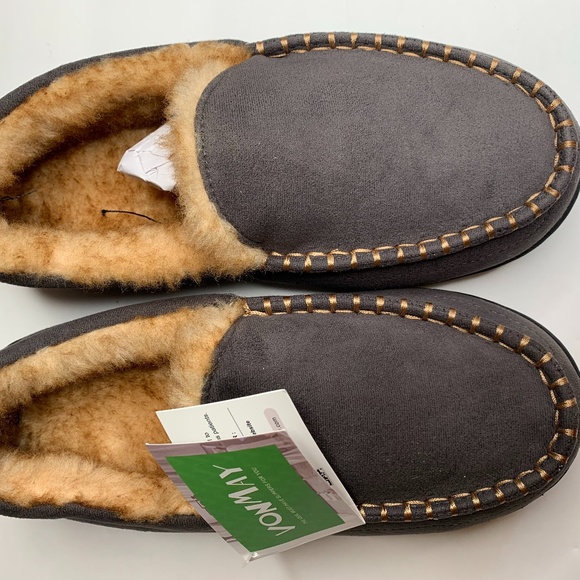 men's fuzzy moccasins